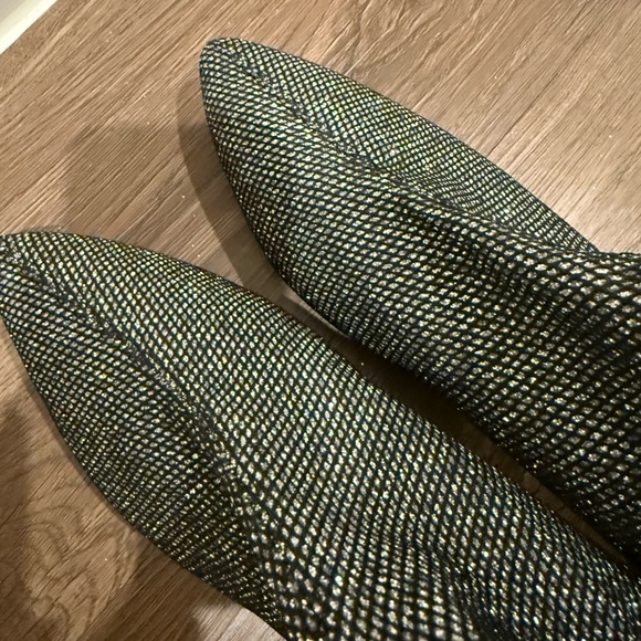 Stylish Black Women's Boots - Picture 9 of 9